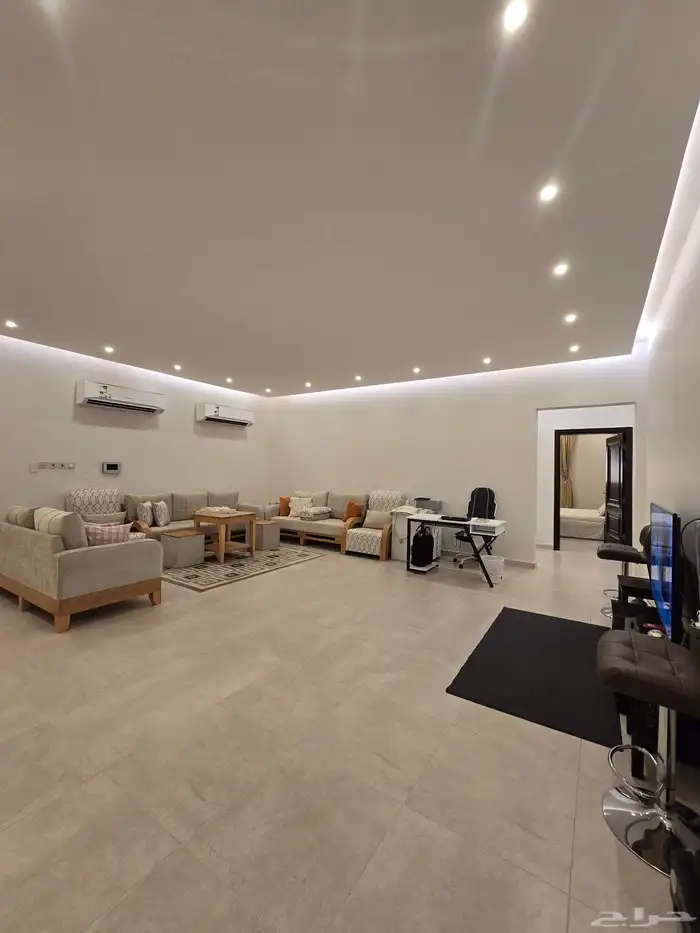 عمارة من 6 شقق وفيلا روف للبيع في جدة أبحر الشمالية 4