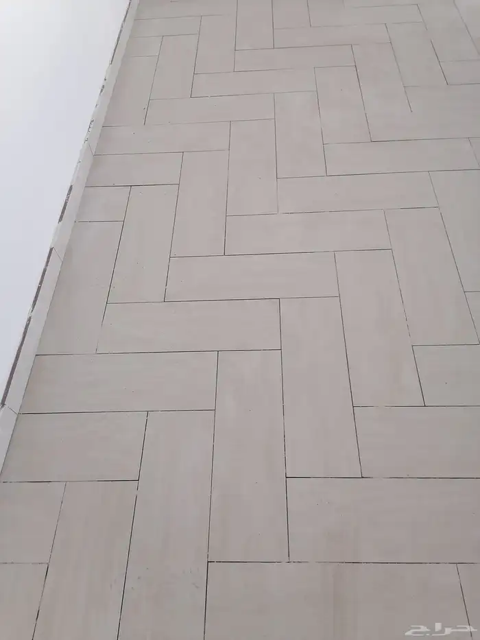 مبلط سيراميك وبورسلان ورخام وانترلوك 3