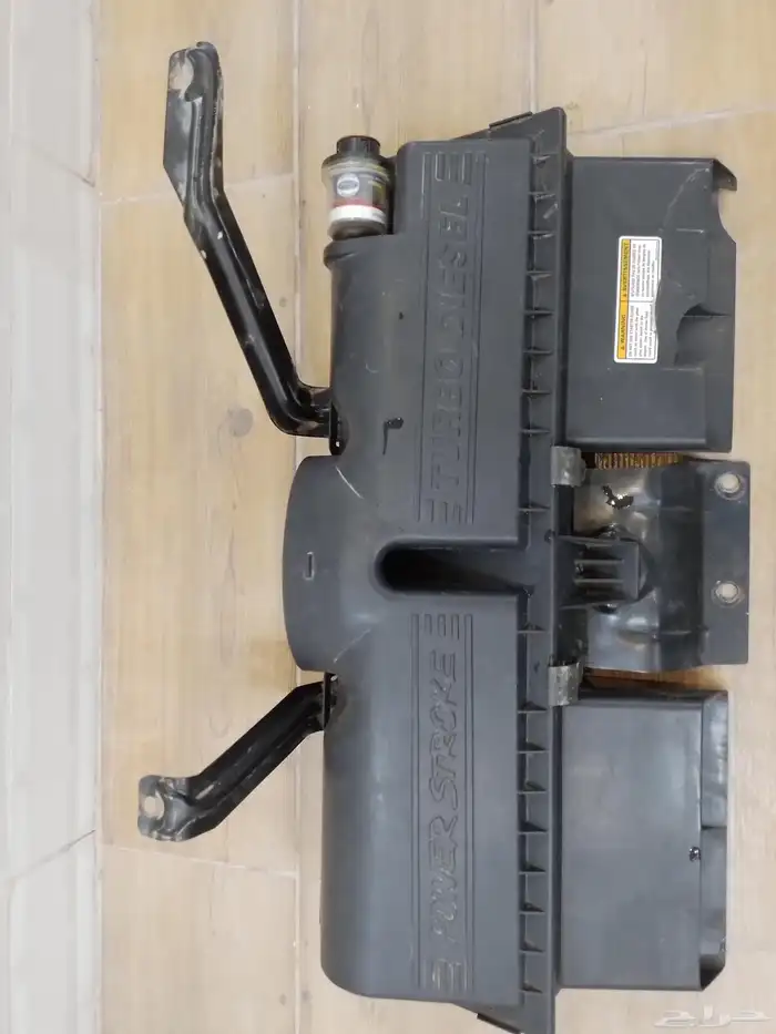 فلتر هواء لمحرك ديزل تيربو من نوع Power Stroke  فورد اصلي يص 4