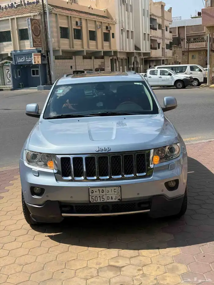 2012 Jeep Grand Cherokee 0