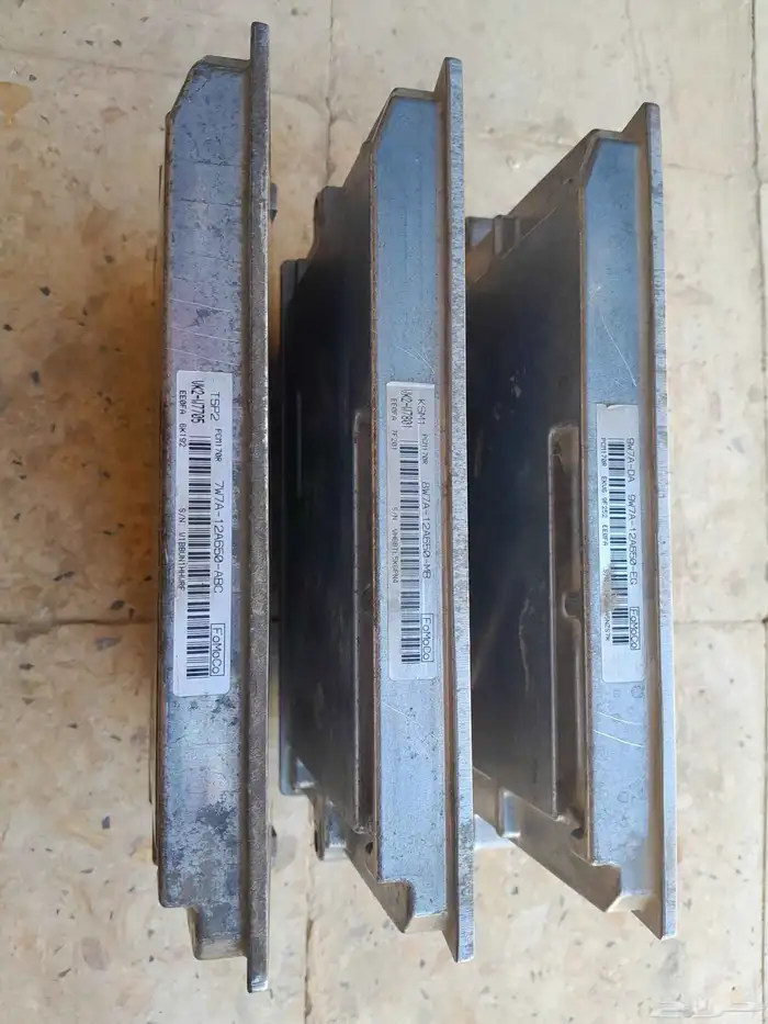 كمبيوتر فورد فكتوريا وماركيز من مديل 2007 إلا 2011 0