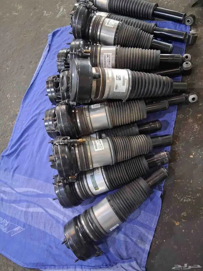 لدينا مساعدات هيدروليك ضمان 6شهور 8