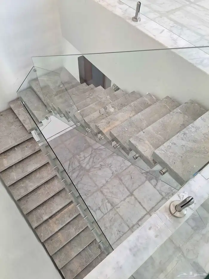 زجاج سيكوريت زجاج مرايات زجاج وجهات زجاج سيكوريت كبائن شاو 9