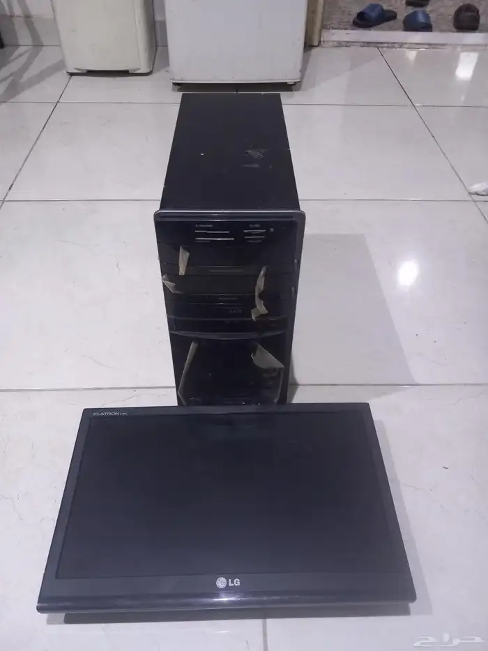 موجود كمبيوتر بالشاشه 1