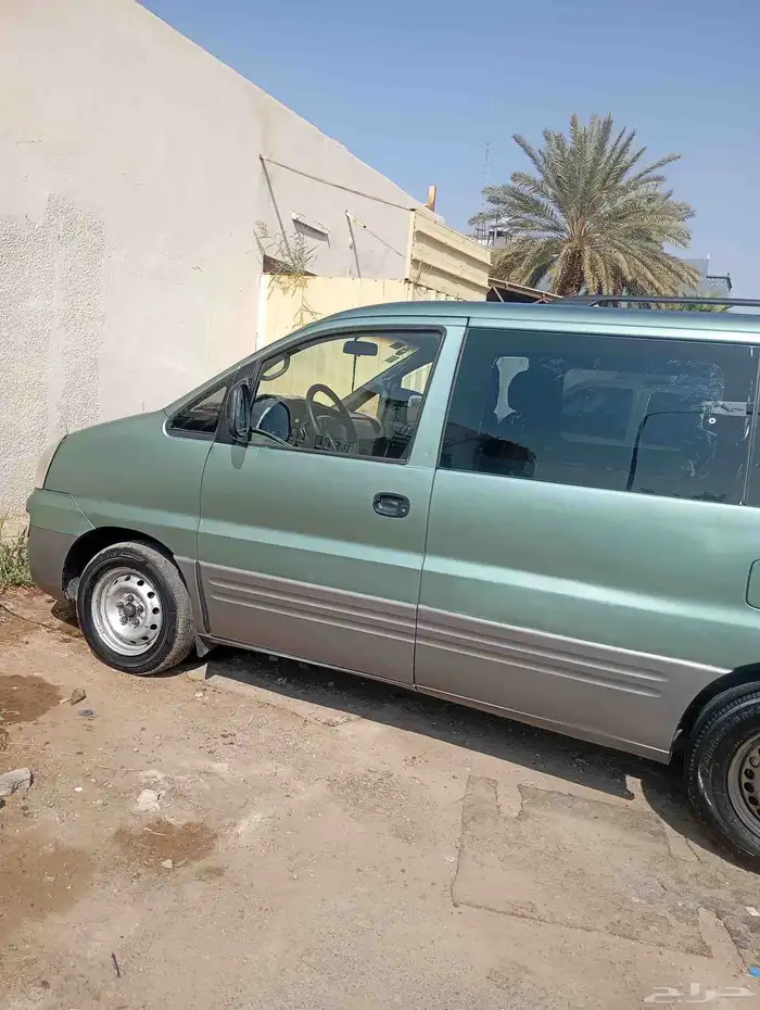 هيونداي h1 1