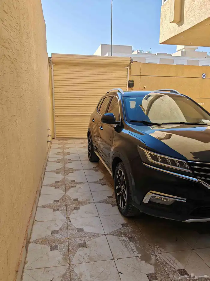 MG ار اكس 5 موديل 2022 1