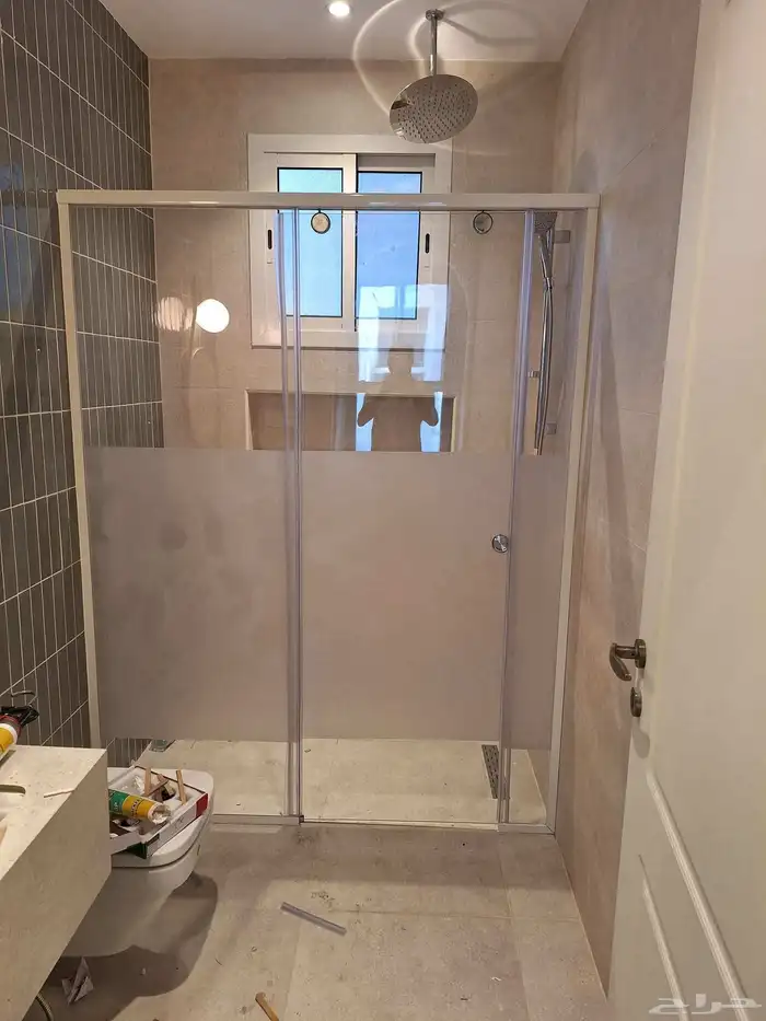 زجاج سيكوريت زجاج مرايات زجاج وجهات زجاج سيكوريت كبائن شاو 2