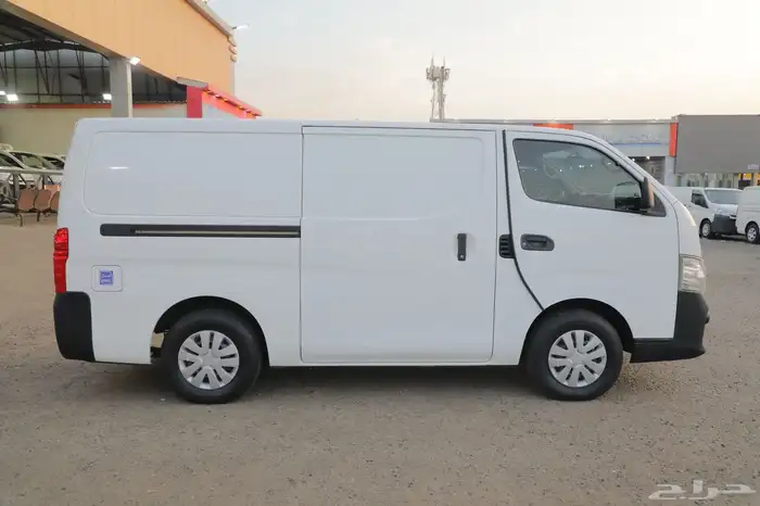 باص نيسان اورفان موديل 2021 ديزل 6