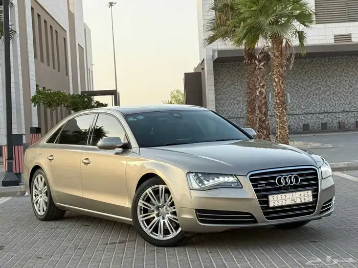 اودي A8 L 2012 3