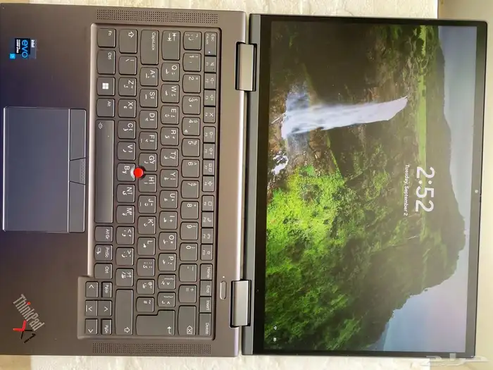 لينوفو لابتوب وتابلت X1yoga كور i7 جيل 11 1