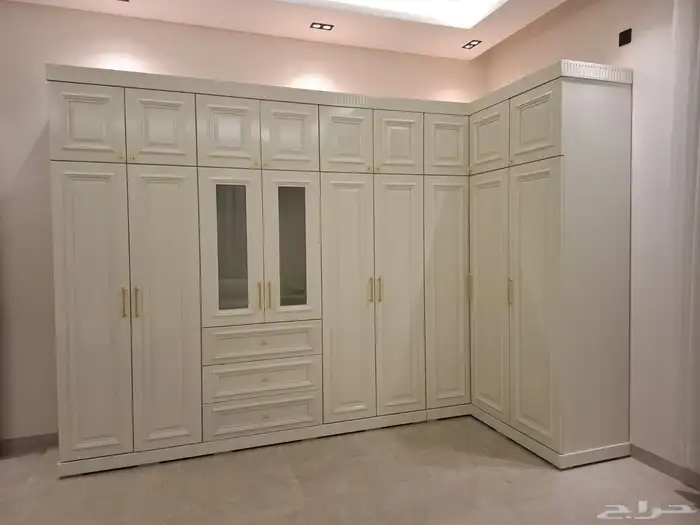 خزانه ملابس 0