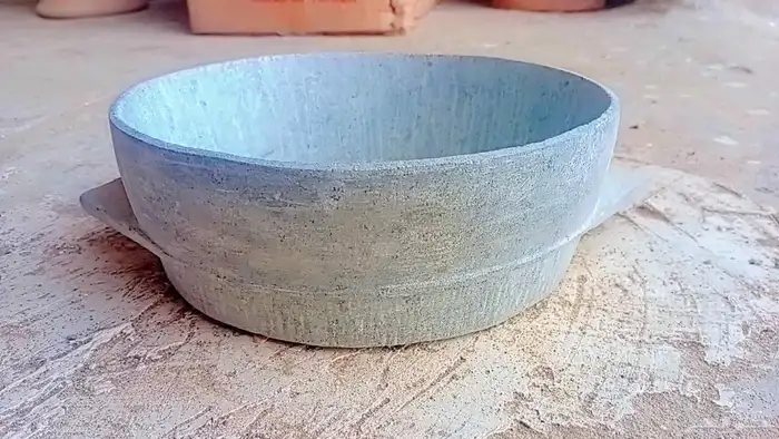 مقالي حجريه   مغشات   أواني منزليه 1