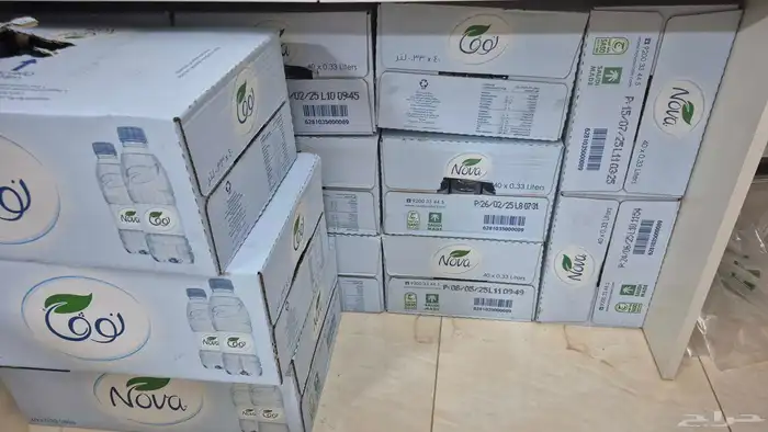 علب ماء بلاستيك فارغه لإعادة التدوير 0