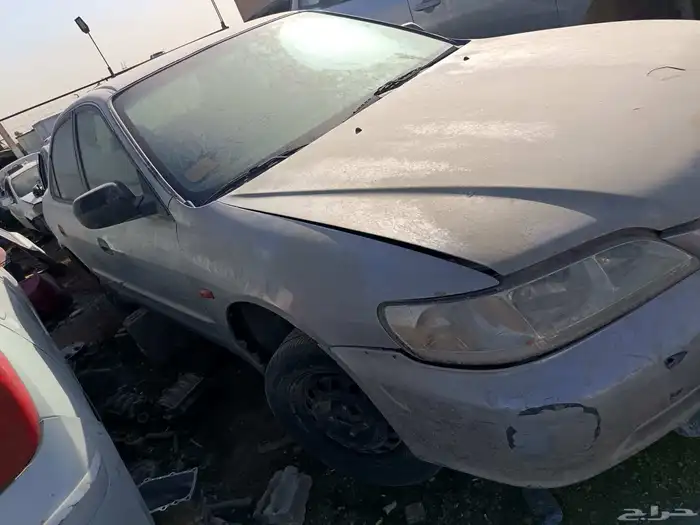 هوندا اكورد موديل 2000 قير توماتيك قطع غيار تشليح فقط 1