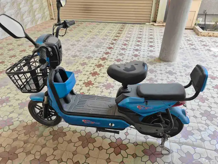 سكوتر نظيف بطاريه 100بال100 سبب البيع الحاجه للمال 5