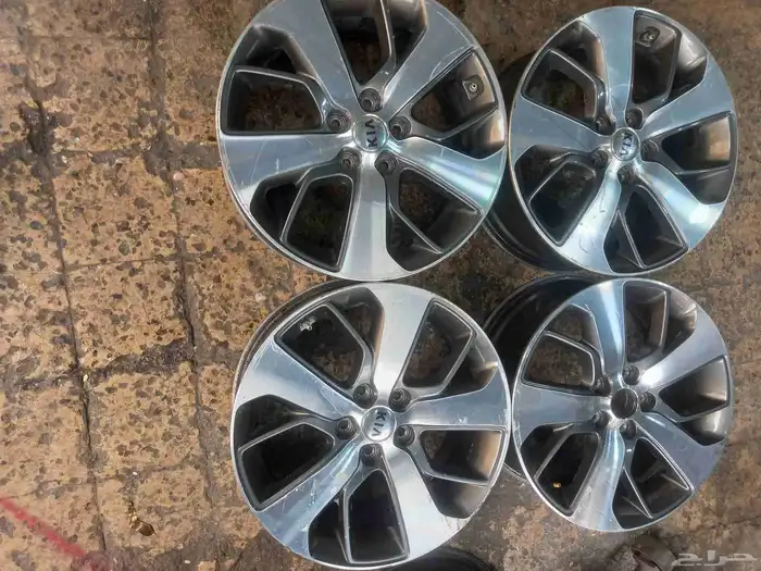 جنوط كيا اوبتيما موديل 2017 مقاس18 اصلي وكاله 0