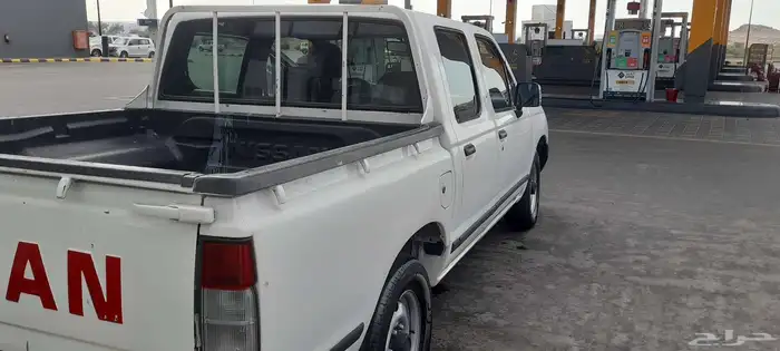 نيسان ددسن 2000 4