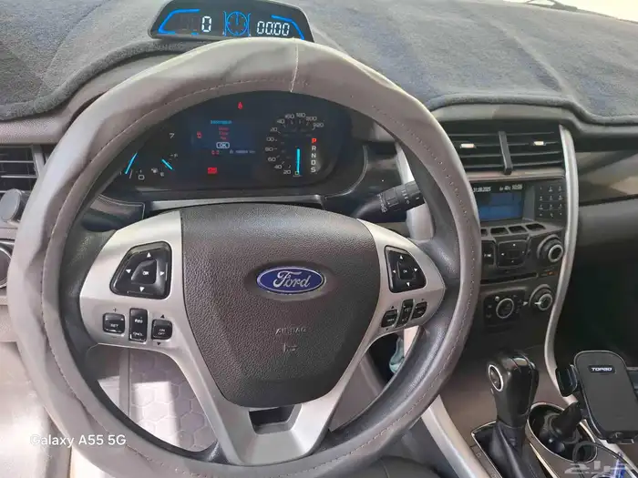 Ford edge basic model low milage 2013 4