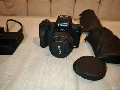 كاميرا كانون Canon EOS M50 Mark II بعدسة 15-45mm   حالة جيدة index