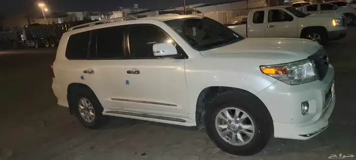 تويوتا لاندكروزر 2014 4