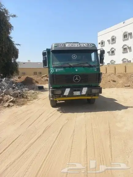 إيجار قلابات شيولات تريلات بكلين جى سى بى بكات 14