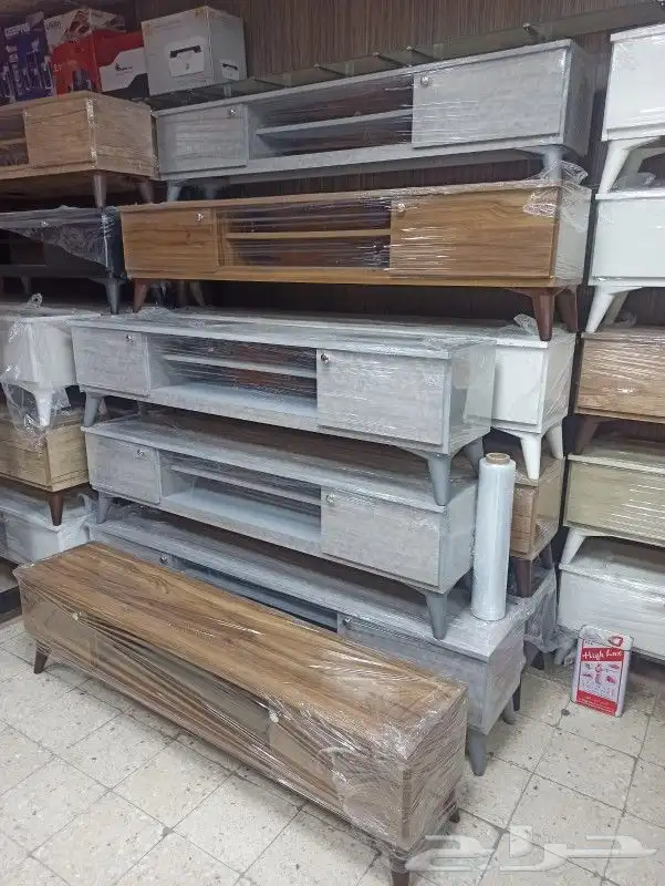 طاولات تلفزيون 1