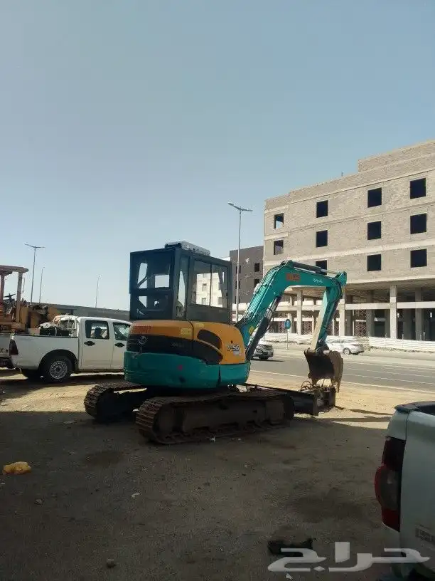 بوكلين صغير للايجار 3