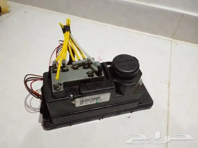 للبيع سنترلوك ابو عيون W210 1