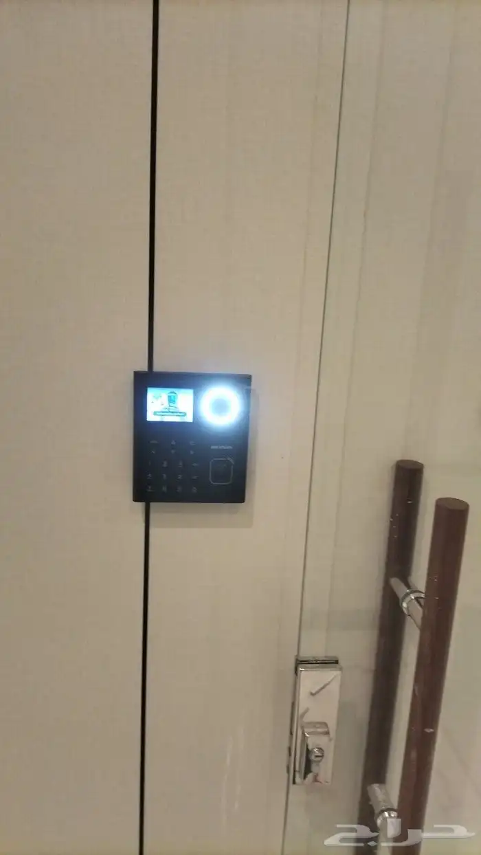 تركيب كاميرات وانتركم واكسس دور 1