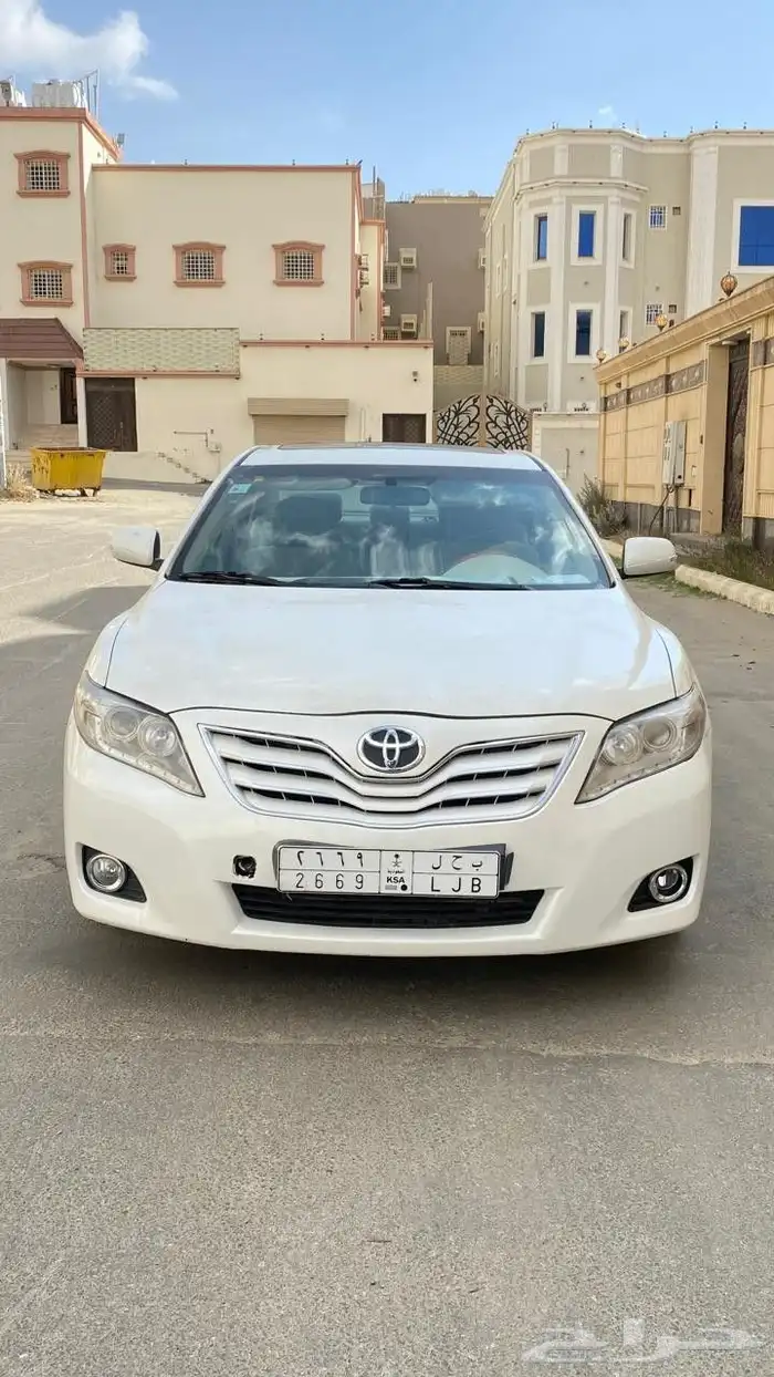 تويوتا كامري فل كامل نظيف سعودي 2010 0