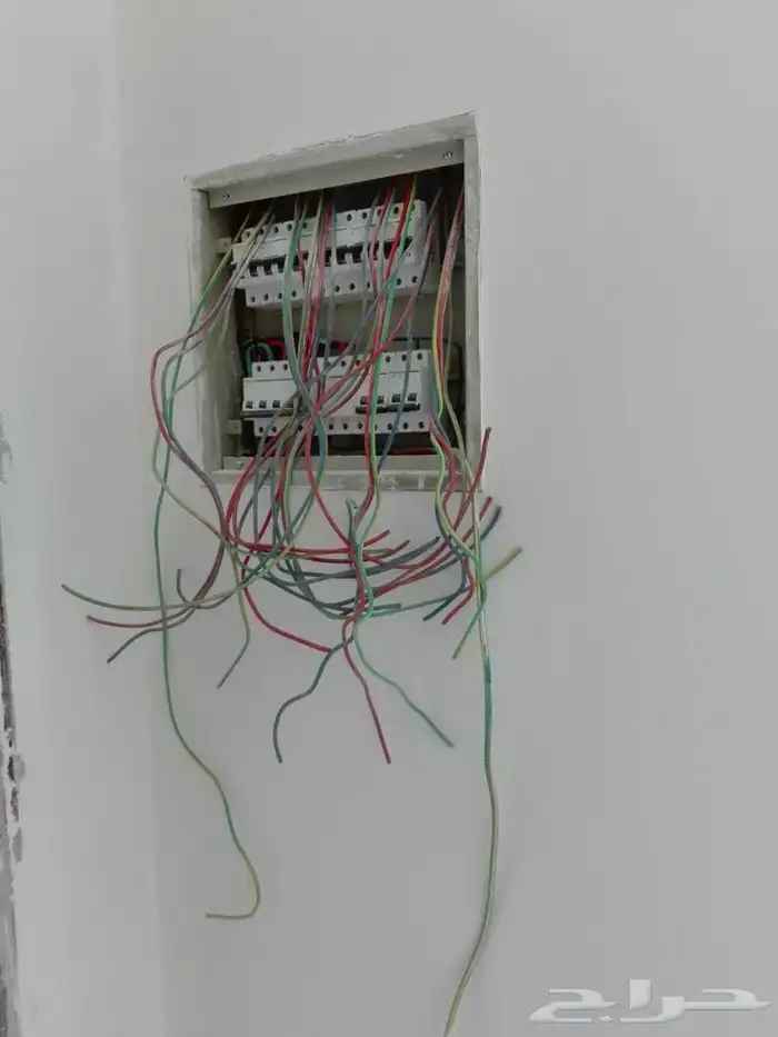 تسليك كهرباء وتركيف ثرياء  نجفه 0