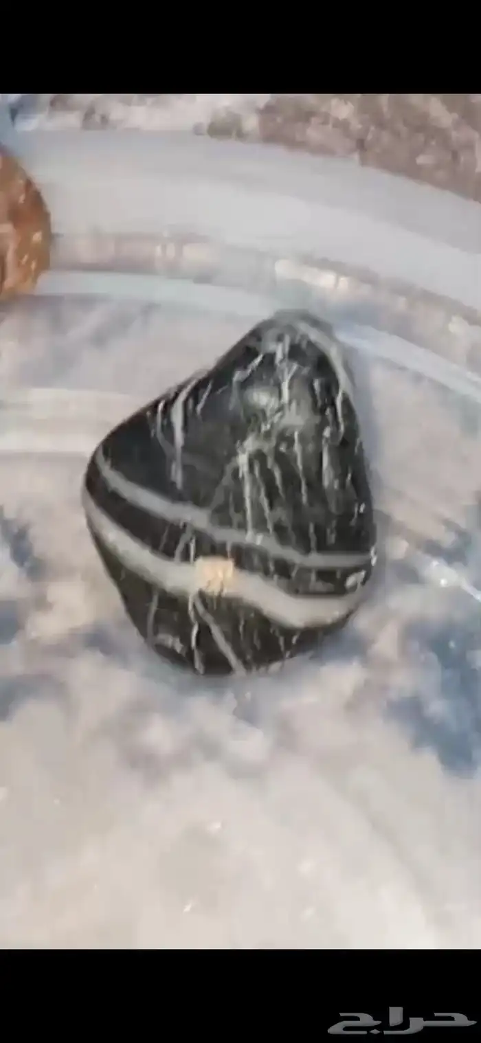 أحجار كريمة نادرة فاخرة 3