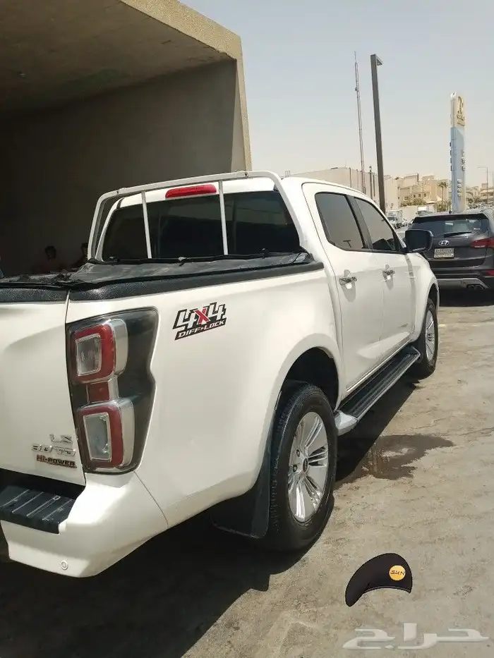 سياره ايسوزو 2022 LS 6