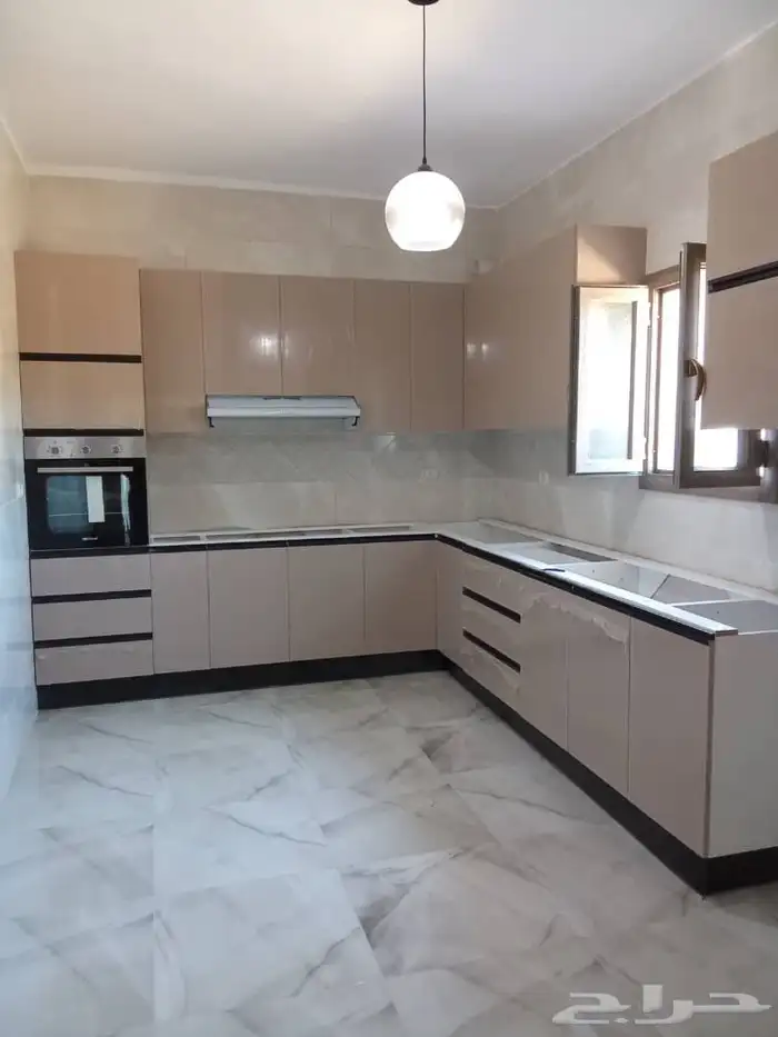 تفصيل جميع انواع المطابخ الحديثه ودريش والبواب باحسن الاسعار 0