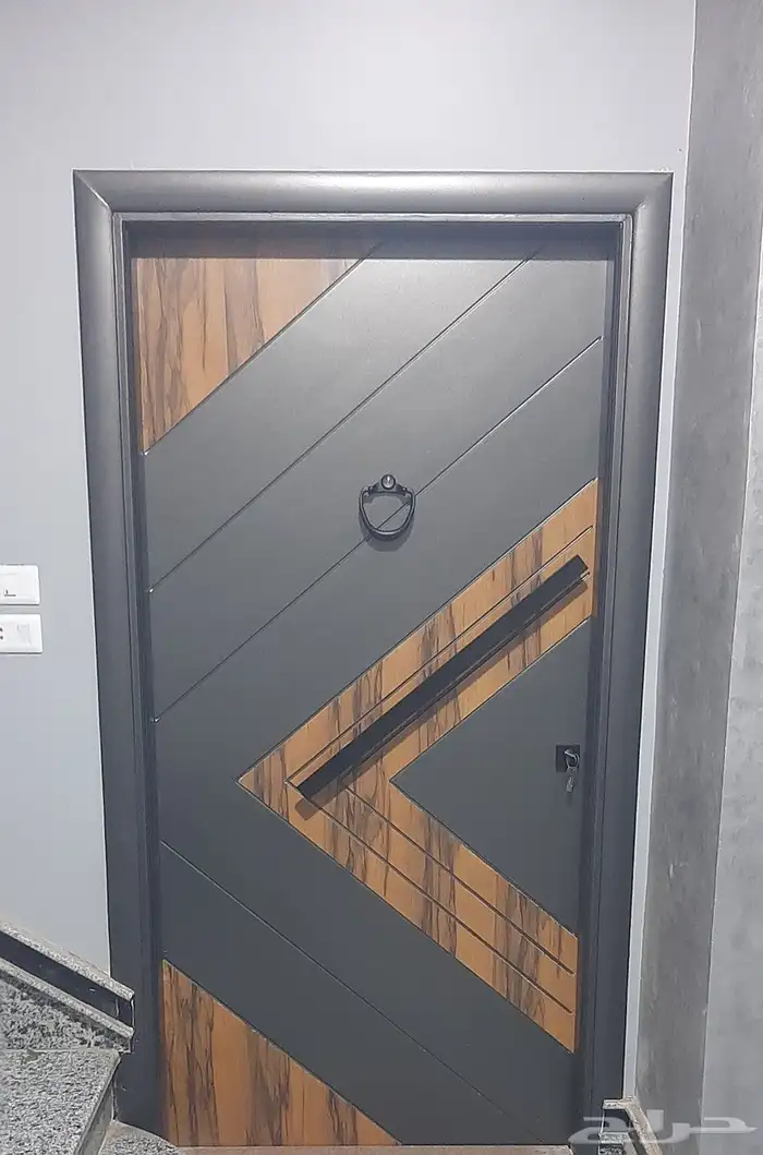 الامير لجميع أعمال الدهانات والديكورات..وجميع الترميمات سيرم 4