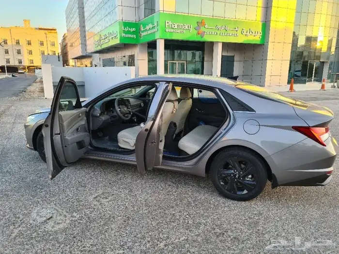 2023 هيونداي النترا هايبرد 6