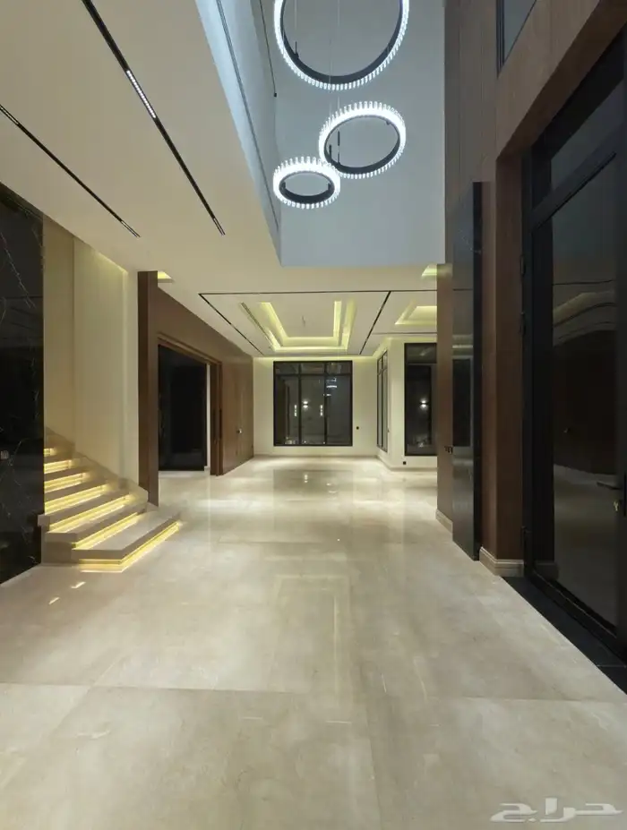 قصر زاوية فاخر كلاسيك فرنسي بالرياض حي الملقا مساحة 1050 4