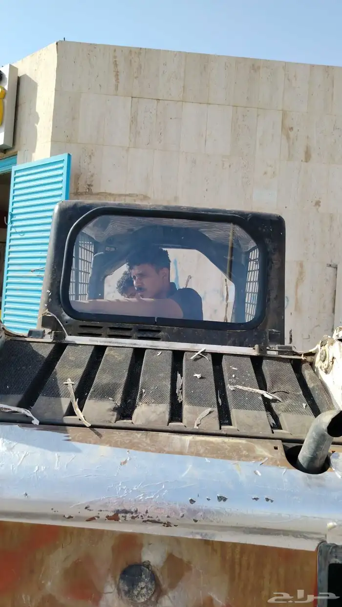 زجاج معدات ثقيلة بكلينات شيولات بوبكات بلدوزرات حفارات 3