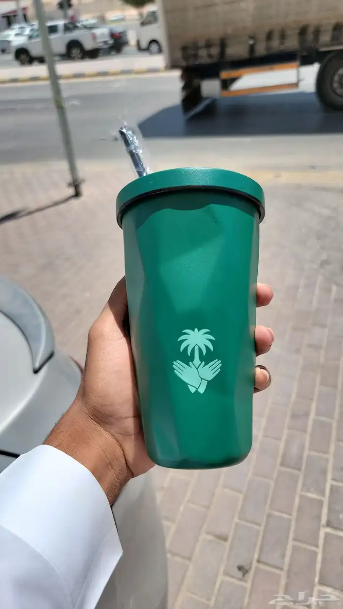 متوفر مق هاف مليون اللون الأخضر حق اليوم الوطني 0