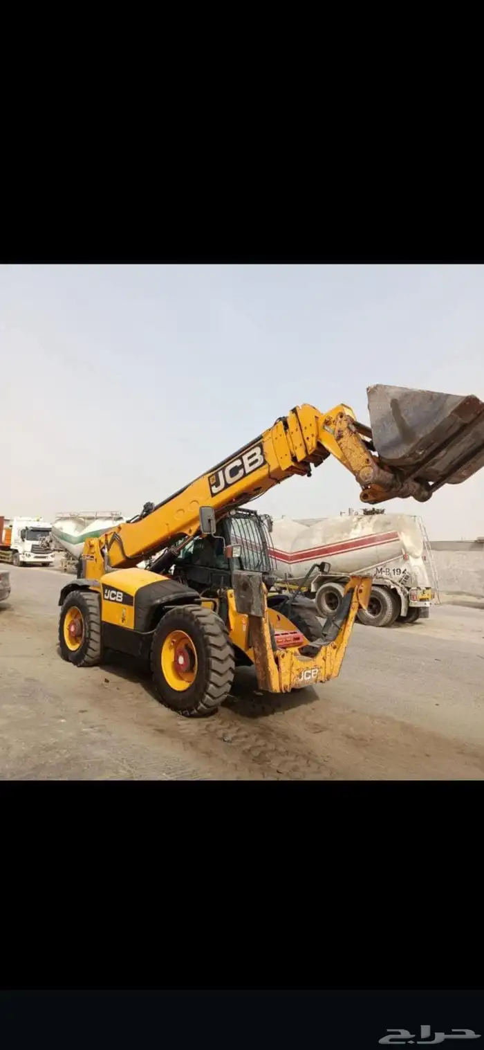 متوفر الرفعات الشوكيه وجميع المعدات لايجار جوال 7
