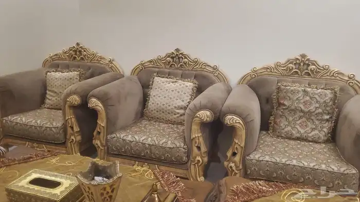 كنب فخم للبيع 0