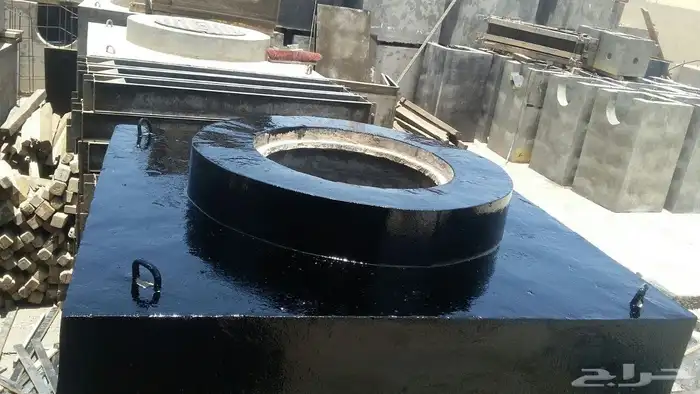 قواعد إناره حواجز خرسانيه 8