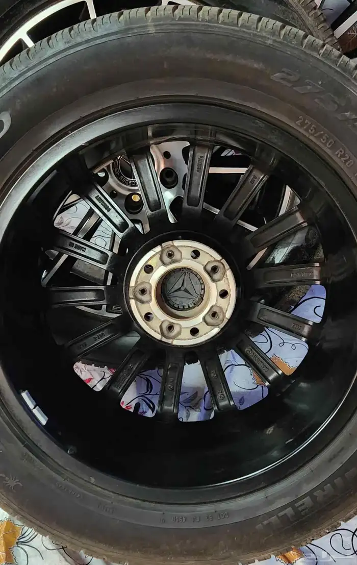 جنوط مرسيدس G Class 2020 AMG مع كفرات نظيفه 1