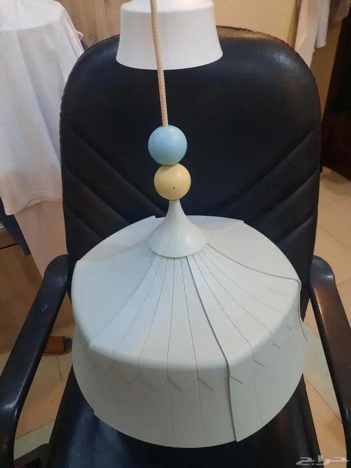 مصباح معلق أخضر 1