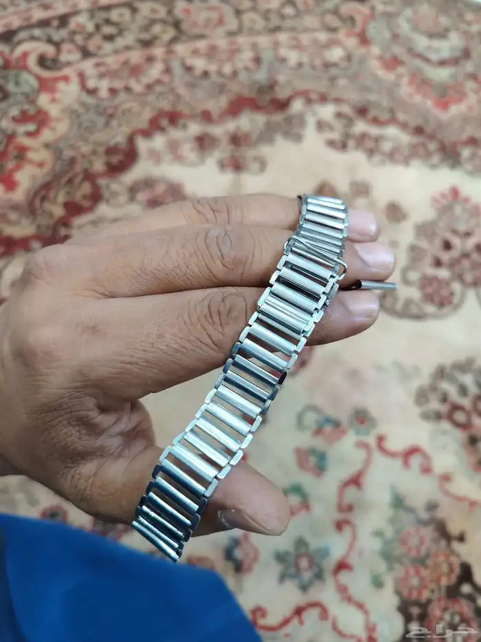 نوادر استيك ساعه ام صليب 2