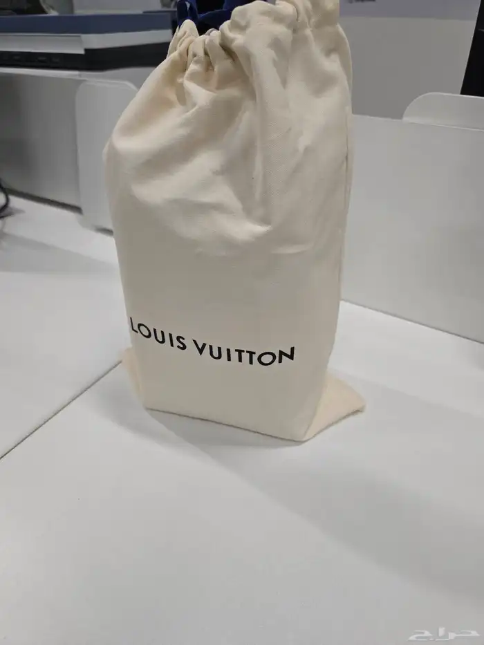 شنطة يد رجالية - لويس فيتون LV 7