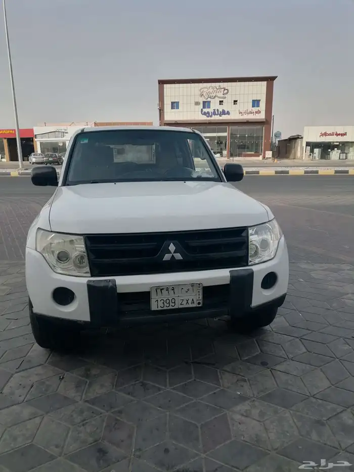 باجيرو ربع نظيف جدا وكاله فقط بعض رشوش الصدامات تجميليه بدون 4