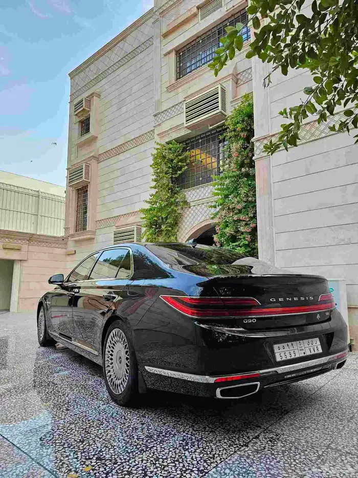 جينيسس G90 شبه جديد 4