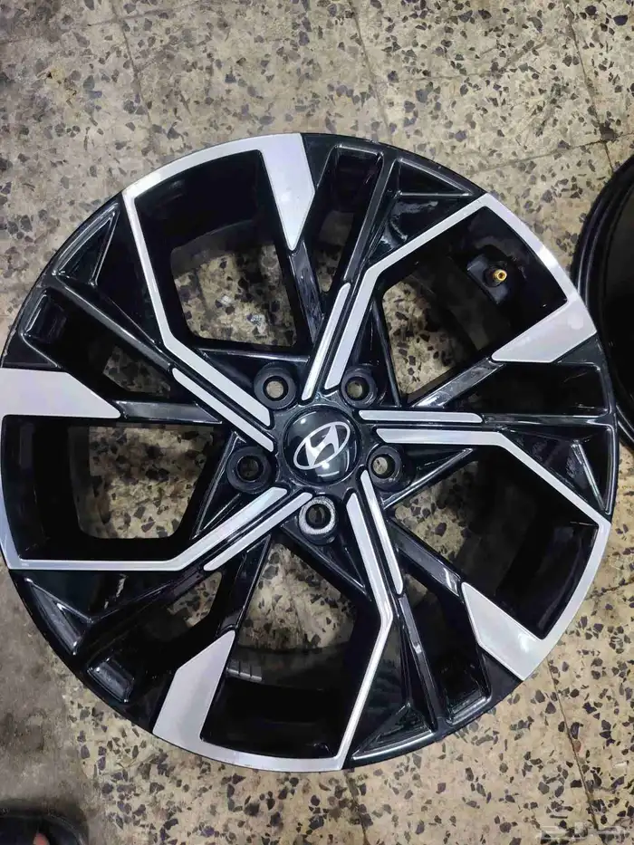 جنوط سوناتا 2024 مقاس 17 اصلي 1