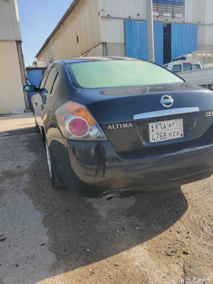 للبيع نيسان التيما 2009 3